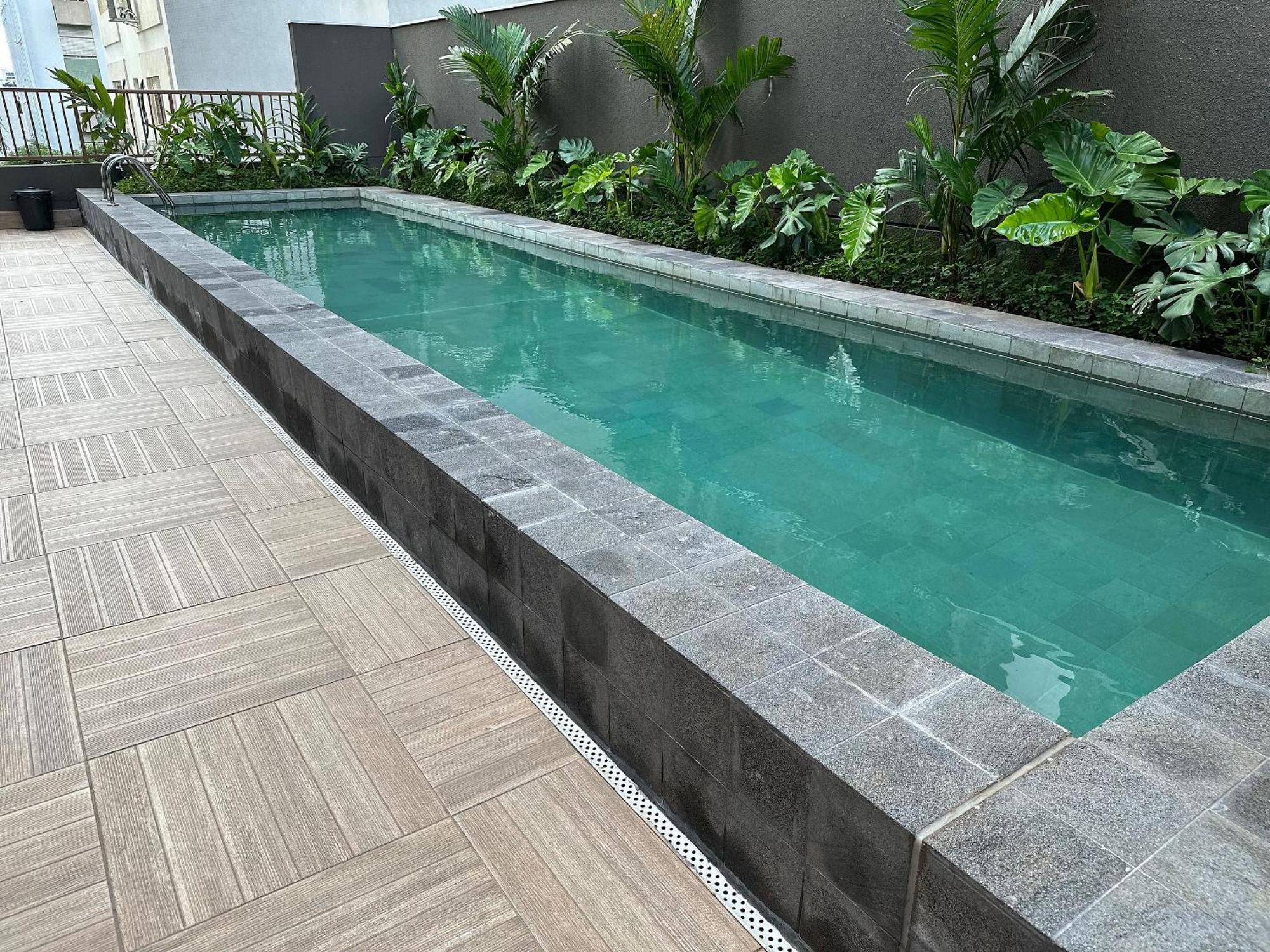 Ap Pamplona Cd 906 - Jardins